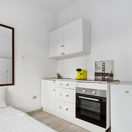 Ferienwohnung Atheneum Easy Retreat Bukarest Exterior foto